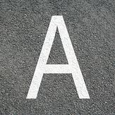 Premark® wegmarkering - 1 letter - wit - 1600 mm