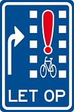 Aluminium DOR verkeersbord RVV VR09-01r let op: rechtdoorgaande fietsers - levensduur 10 jaar - afmeting 400x600mm